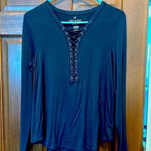American eagle soft and sexy long sleeve lace up shirt size medium